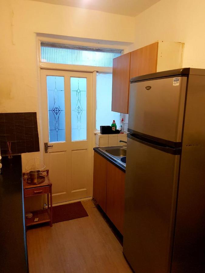 Bed and Breakfast Budget House In Gants Hill Ilford Exteriér fotografie